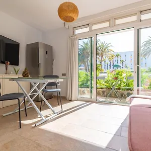 Quality And Peaceful In Apartment