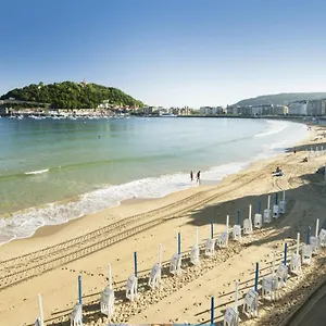  Apartment Miramar Luxurious Flat, 3 Double Rooms, Free Parking, Terrace, Completely New Spain